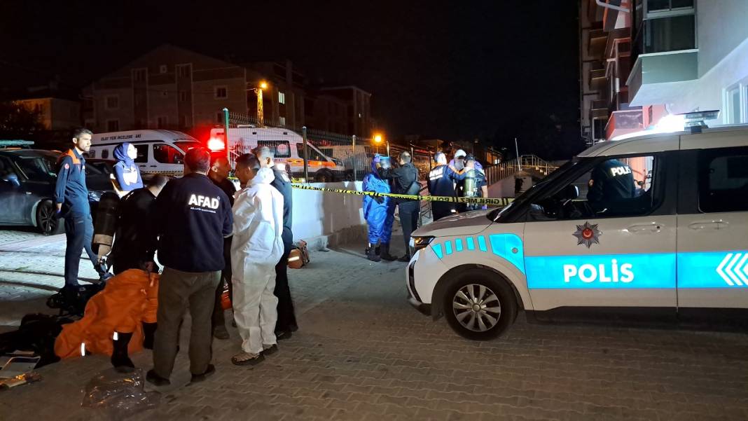 Karaman'da çiftin sır ölümü! "Siyanür var, girmeyin" notu bulundu 10